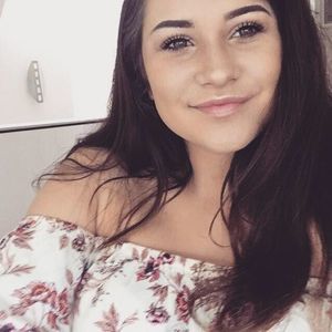 Meet your Posher, Allie